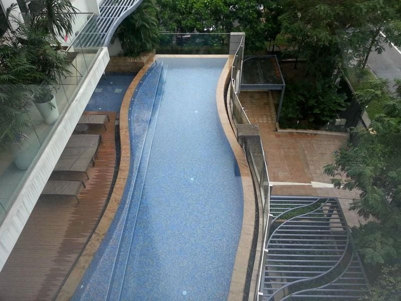 SUITES @ CAIRNHILL 14