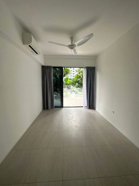 THE WOODLEIGH RESIDENCES 1