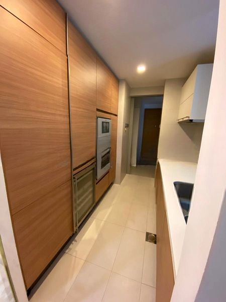 SUITES @ CAIRNHILL 4