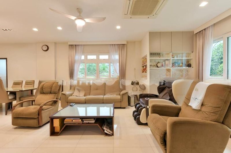 SPRINGLEAF VILLAS 9