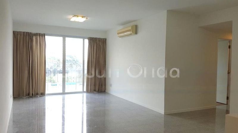 BLOSSOMS @ WOODLEIGH 6