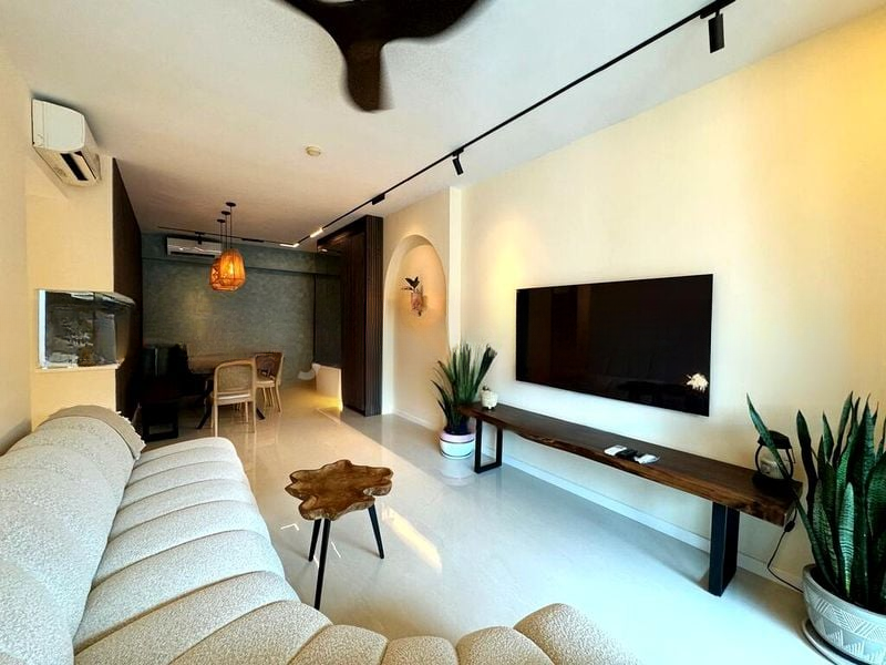 TREASURE AT TAMPINES 11