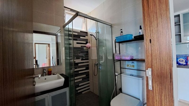 NOVENA REGENCY 8