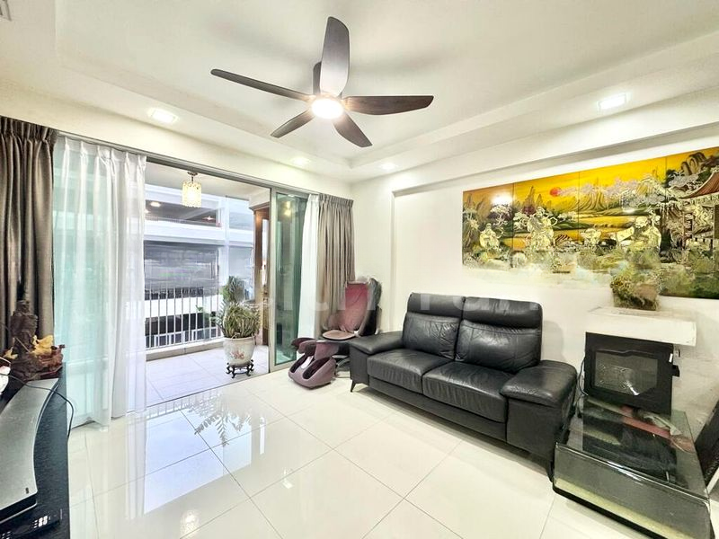 UPP SERANGOON CRES 6