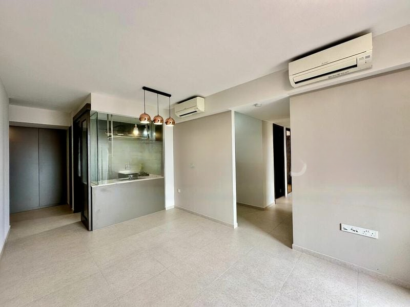 GRANDEUR PARK RESIDENCES 10