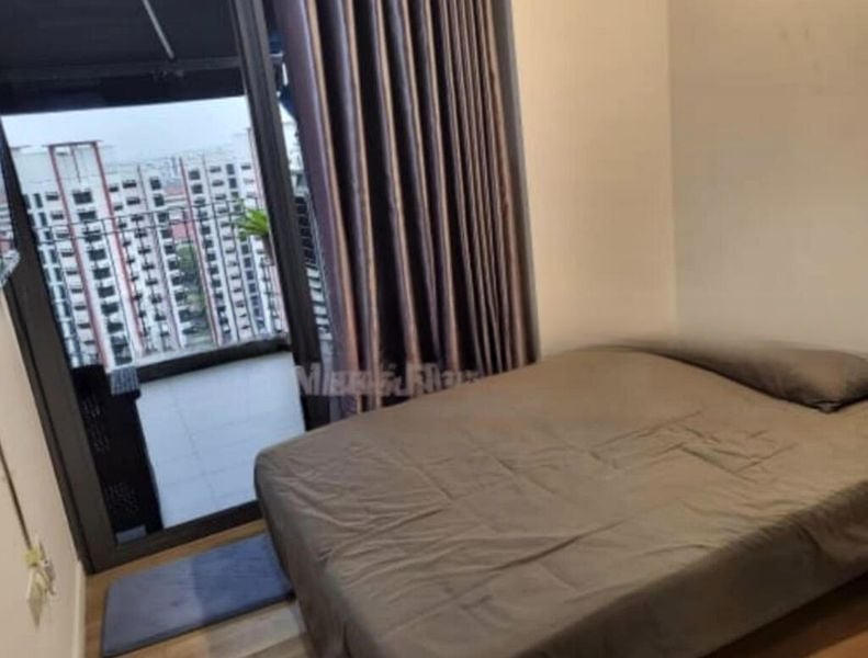 THE LAKEFRONT RESIDENCES 10