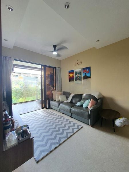 SEASIDE RESIDENCES 13