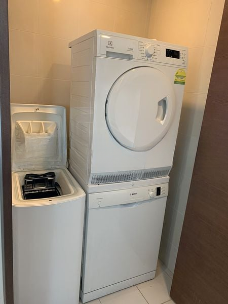 THE SUITES AT CENTRAL 3