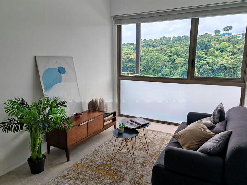 PARK EAST 15