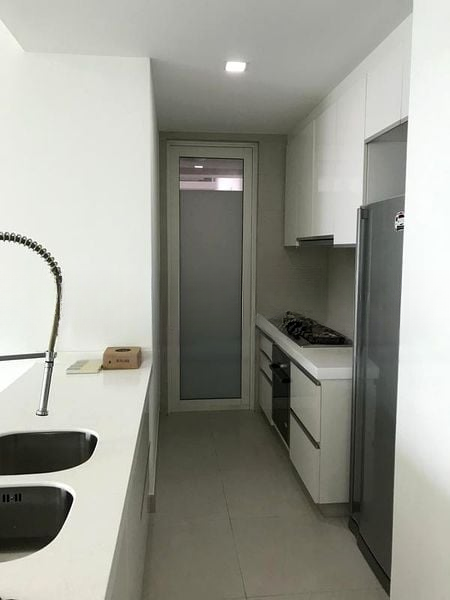 THE ROCHESTER RESIDENCES 9