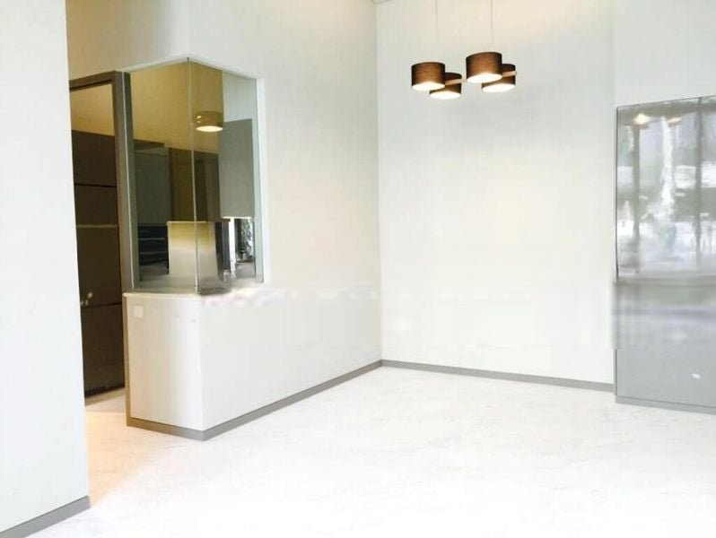 ROBIN RESIDENCES 1