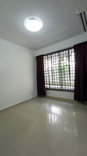 PEPYS HILL CONDOMINIUM 4