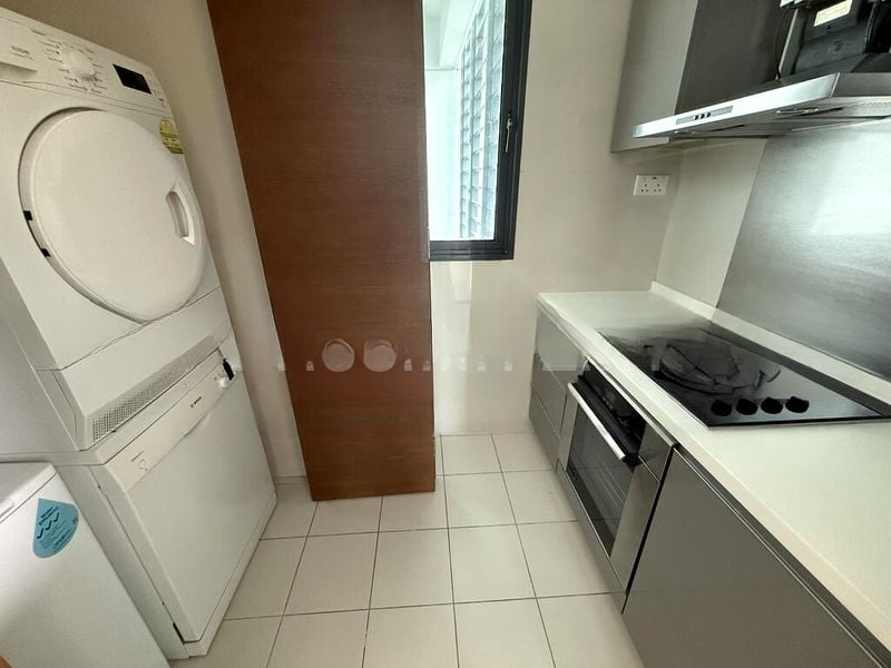 THE SUITES AT CENTRAL 9