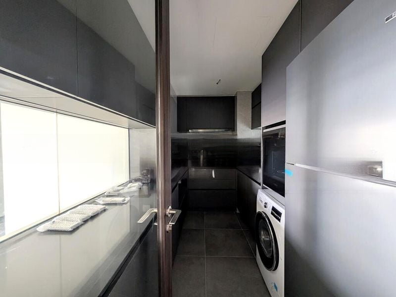 THE LINQ @ BEAUTY WORLD 6