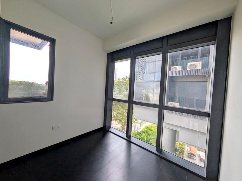 THE LINQ @ BEAUTY WORLD 2