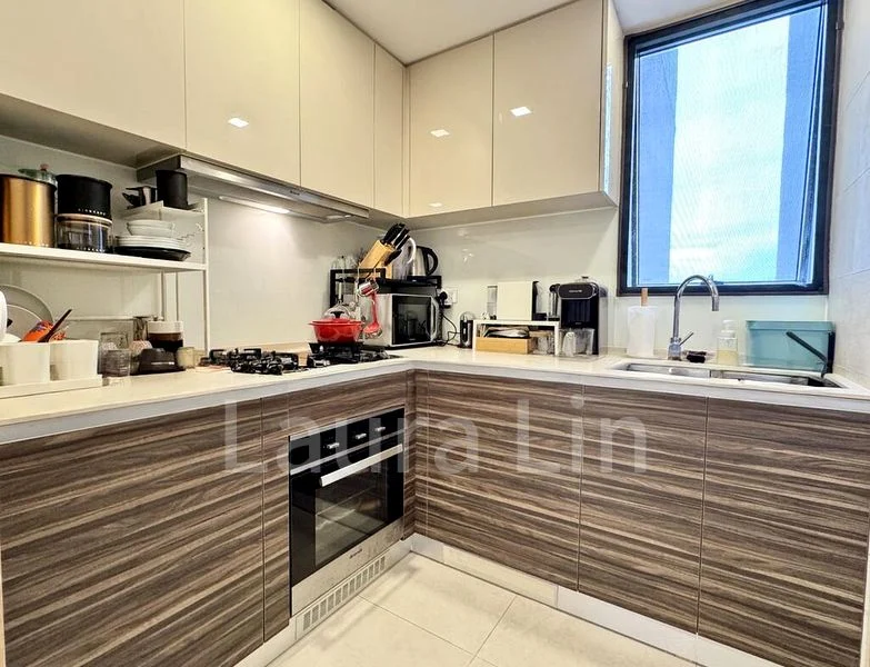 COMMONWEALTH TOWERS 3