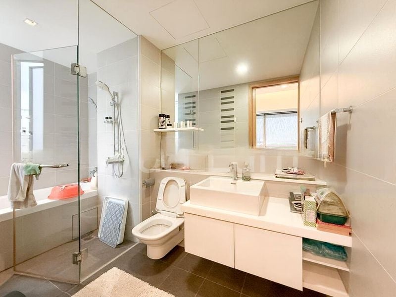 ELLIOT AT THE EAST COAST 5