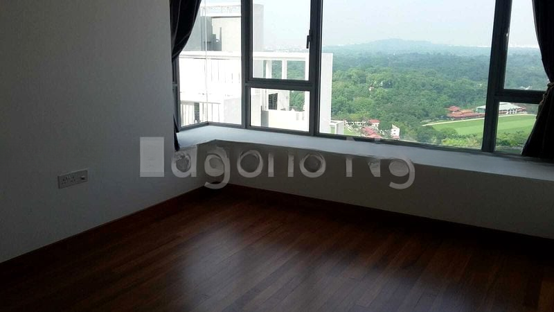 VISTA RESIDENCES 4