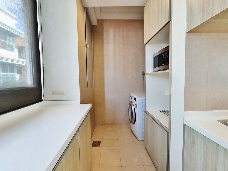 LOTUS AT PAYA LEBAR (EAST WING) 6