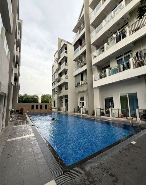 KOVAN GRANDEUR 1