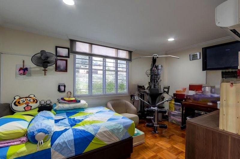 PINETREE CONDOMINIUM 5