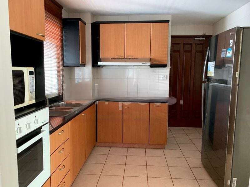 SARKIES MANSIONS 6