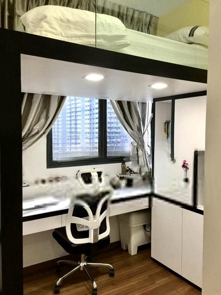 THE LUXURIE 9