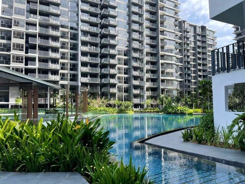 GRANDEUR PARK RESIDENCES 3