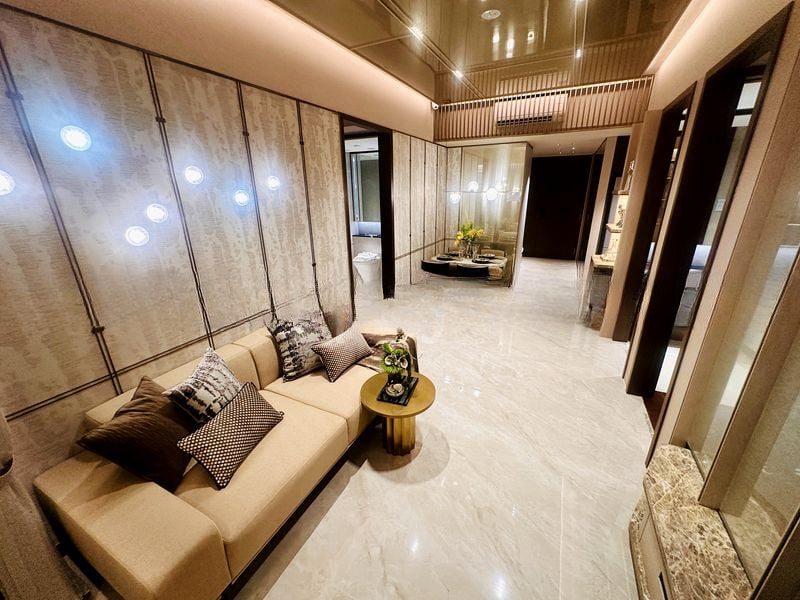 ONE MARINA GARDENS 4