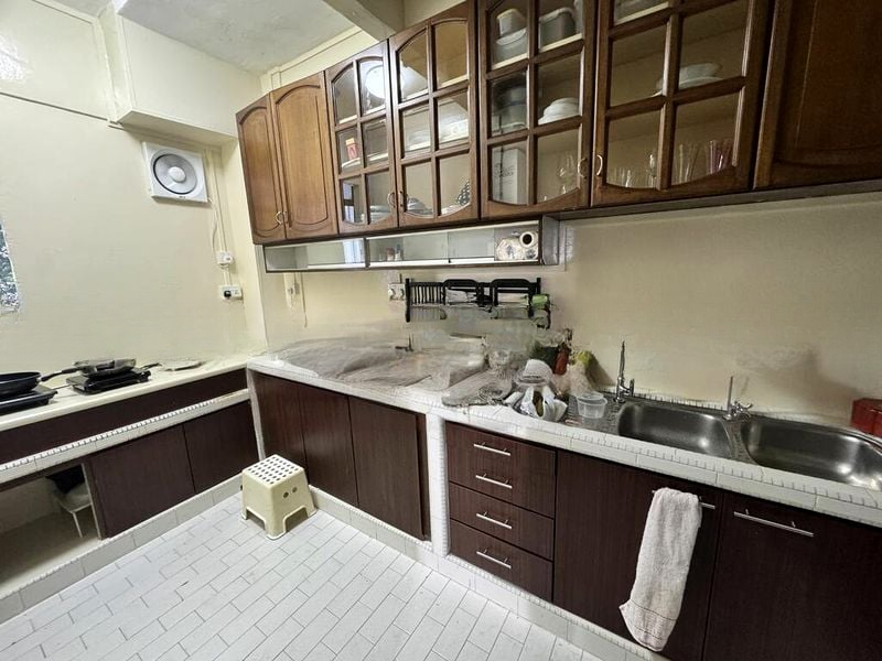 KIM SIA COURT 8