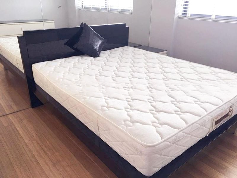 MARINA BAY RESIDENCES 10