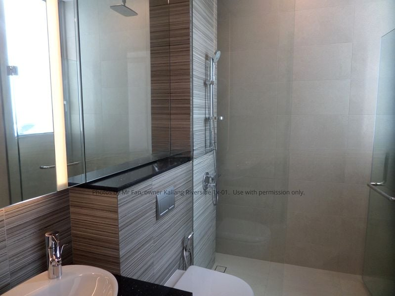 KALLANG RIVERSIDE 9