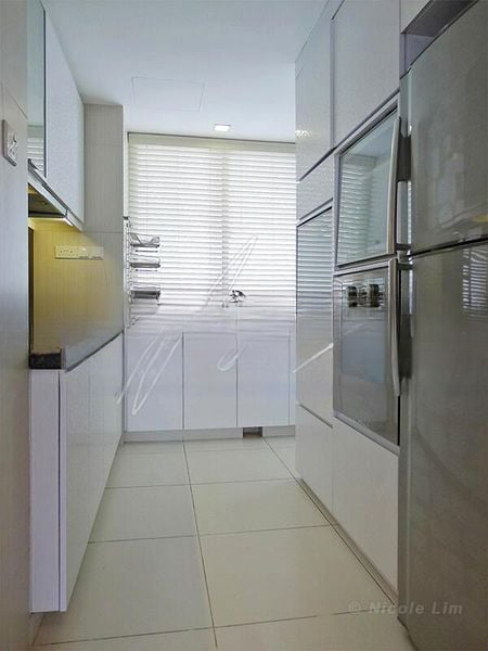 THE METROPOLITAN CONDOMINIUM 7
