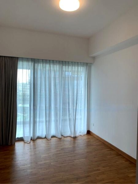 THE ROCHESTER RESIDENCES 11