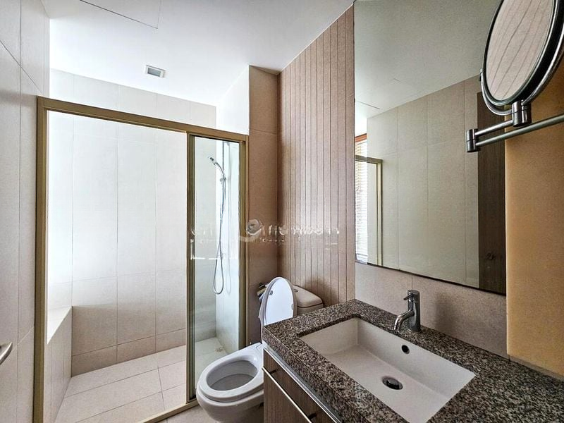 THE METROPOLITAN CONDOMINIUM 2
