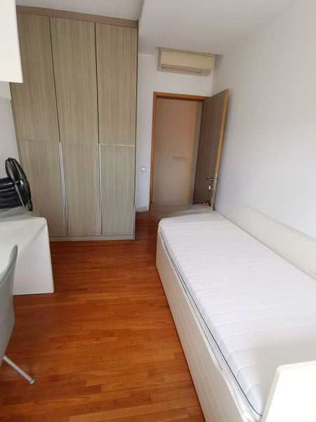 THE METROPOLITAN CONDOMINIUM 2