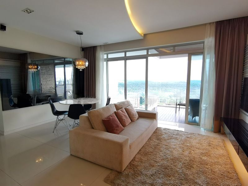 THE METROPOLITAN CONDOMINIUM 1