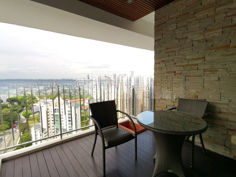 THE METROPOLITAN CONDOMINIUM 15