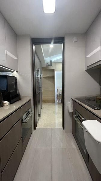 AVENUE SOUTH RESIDENCE 10