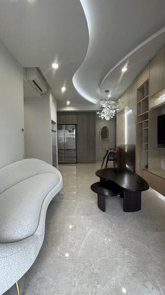 AVENUE SOUTH RESIDENCE 12