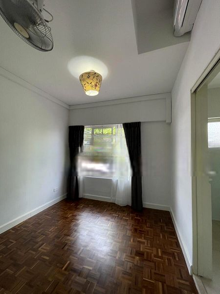 SELETAR HILLS ESTATE 8