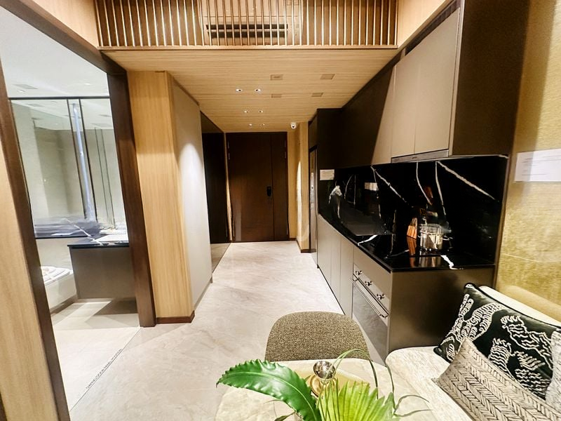 ONE MARINA GARDENS 8