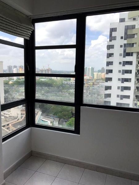 CENTRAL GREEN CONDOMINIUM 10