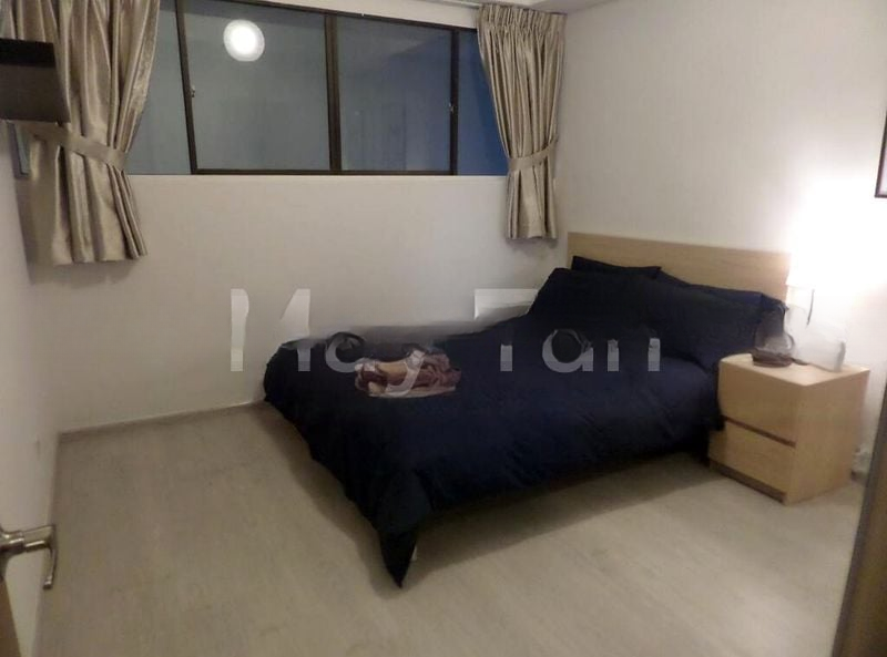 INTERNATIONAL PLAZA 7