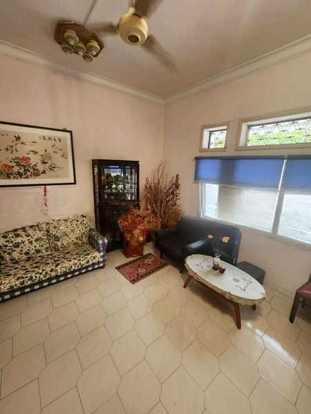 TIONG BAHRU ESTATE 6