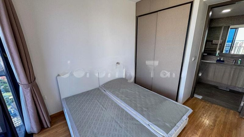 THE CLEMENT CANOPY 10