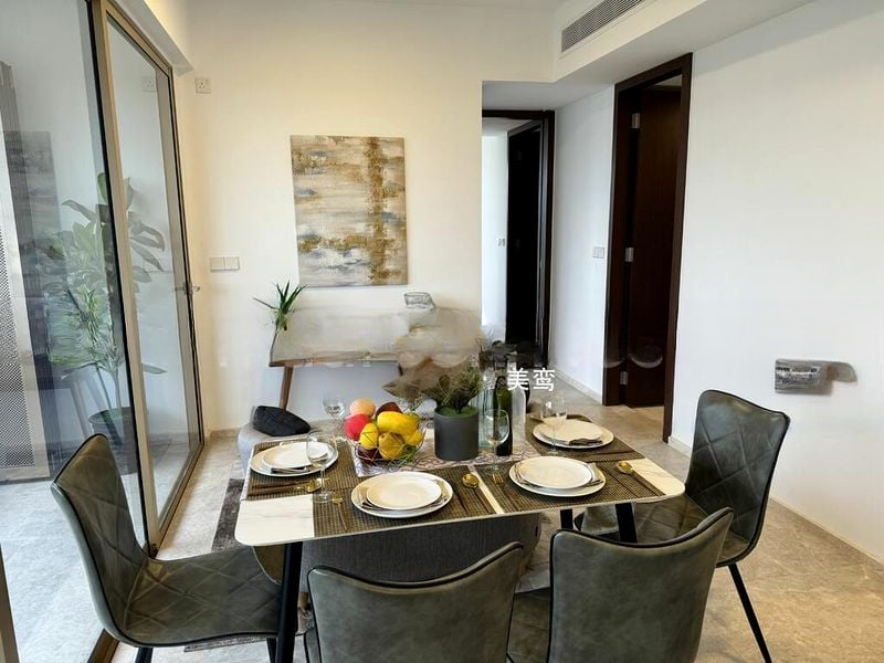 ONE DRAYCOTT 10