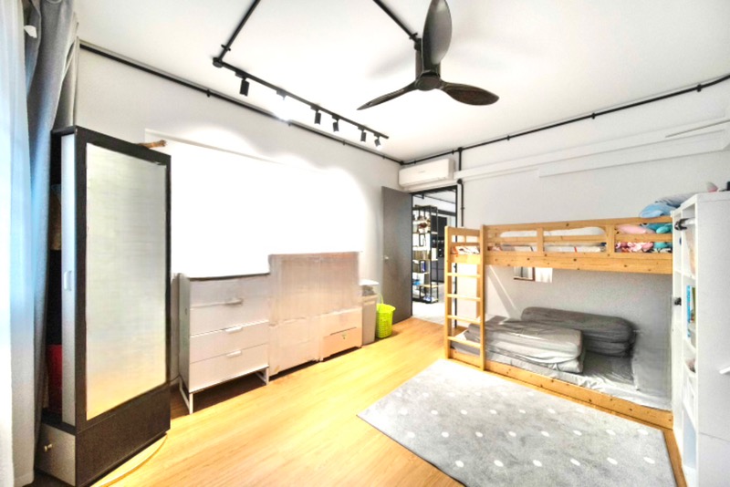 GEYLANG EAST AVE 1 8