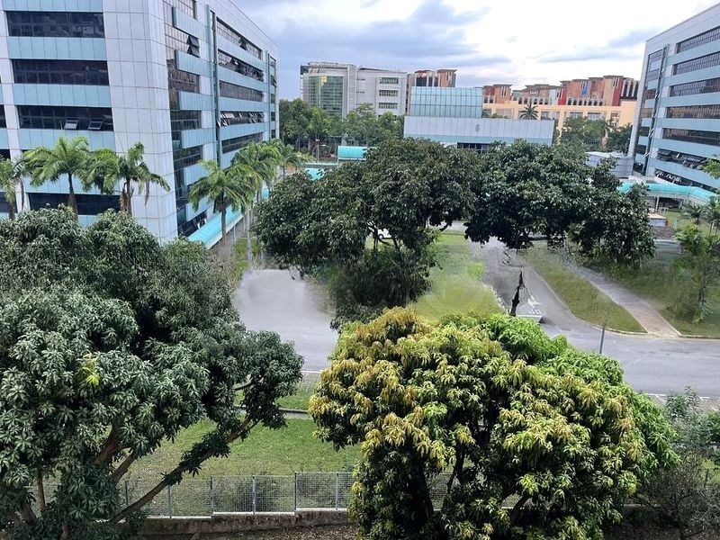 BEDOK RESERVOIR RD 7