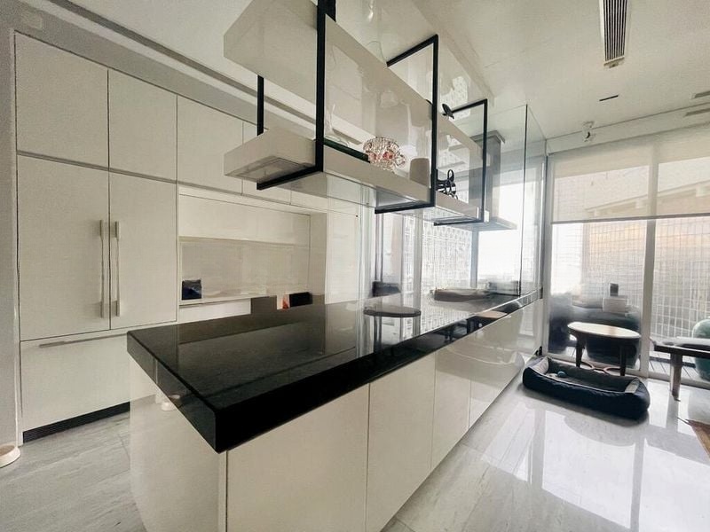 REIGNWOOD HAMILTON SCOTTS 3